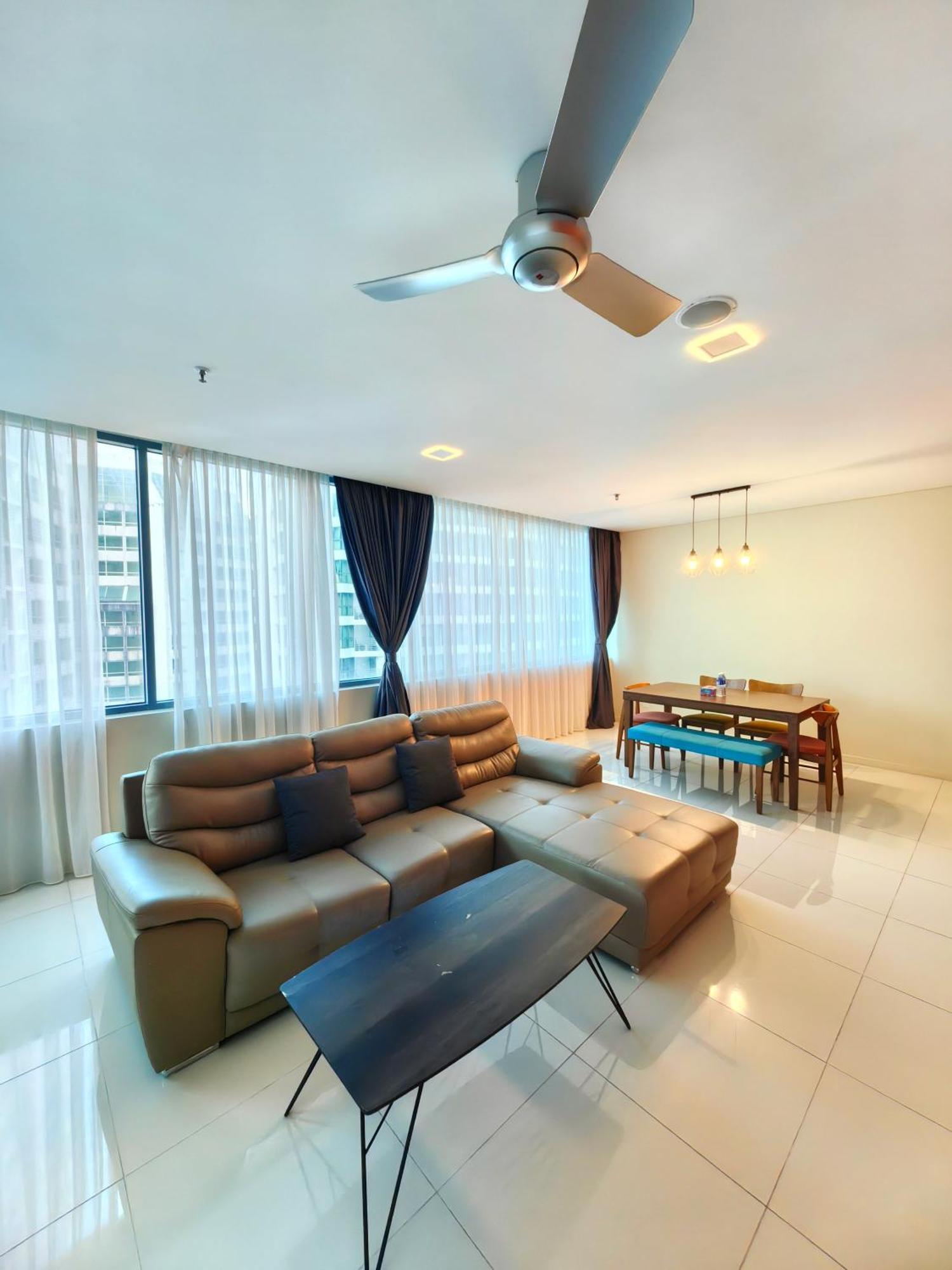 Summer Suites By Moon Orchid Kuala Lumpur Exterior photo