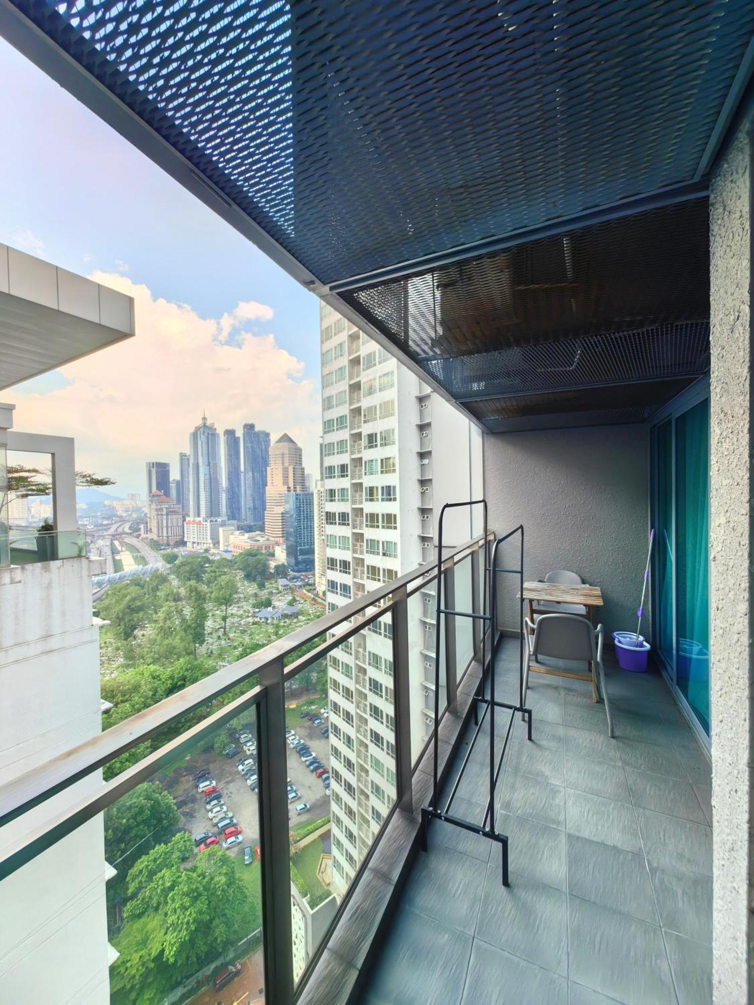 Summer Suites By Moon Orchid Kuala Lumpur Exterior photo